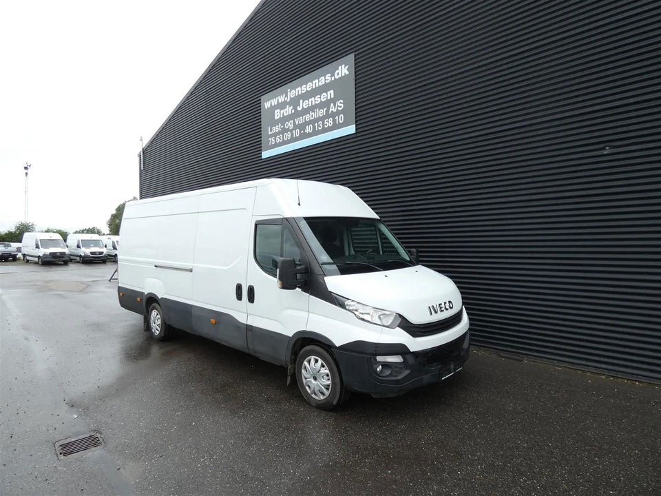 Iveco Daily 2,3 35S16 16m³ Van AG8