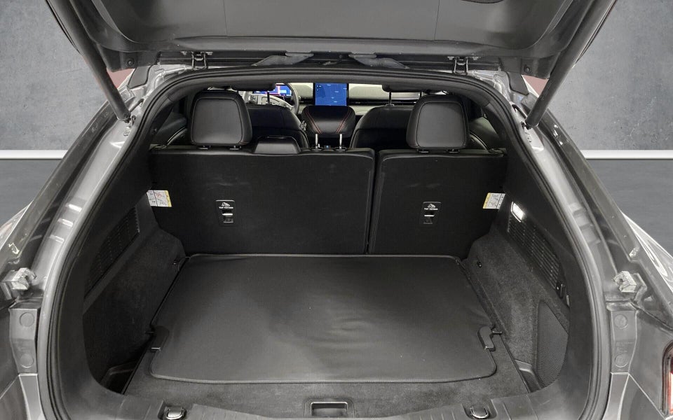 Ford Mustang Mach-E 98 Premium Extended Range 5d