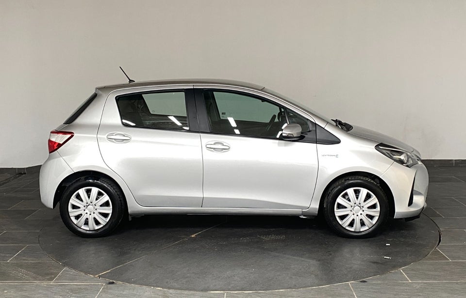 Toyota Yaris 1,5 Hybrid H2 e-CVT 5d