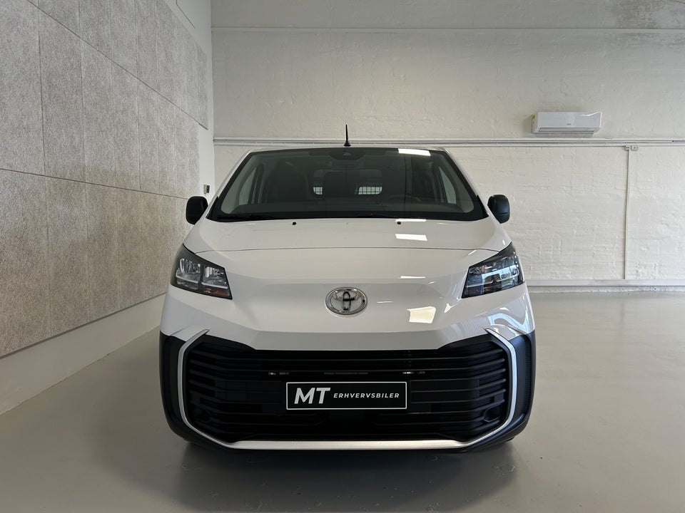 Toyota ProAce 75 Medium Comfort Master