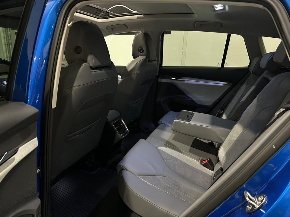 Skoda Enyaq 80 iV Selection Lounge 5d
