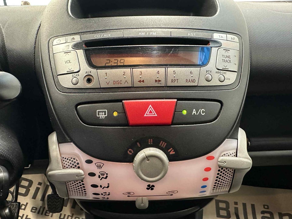 Citroën C1 1,0i Exclusive 5d