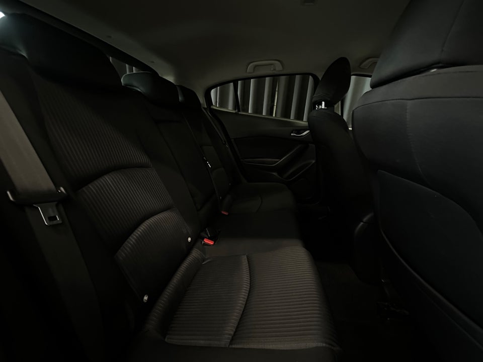 Mazda 3 2,0 SkyActiv-G 120 Vision aut. 5d