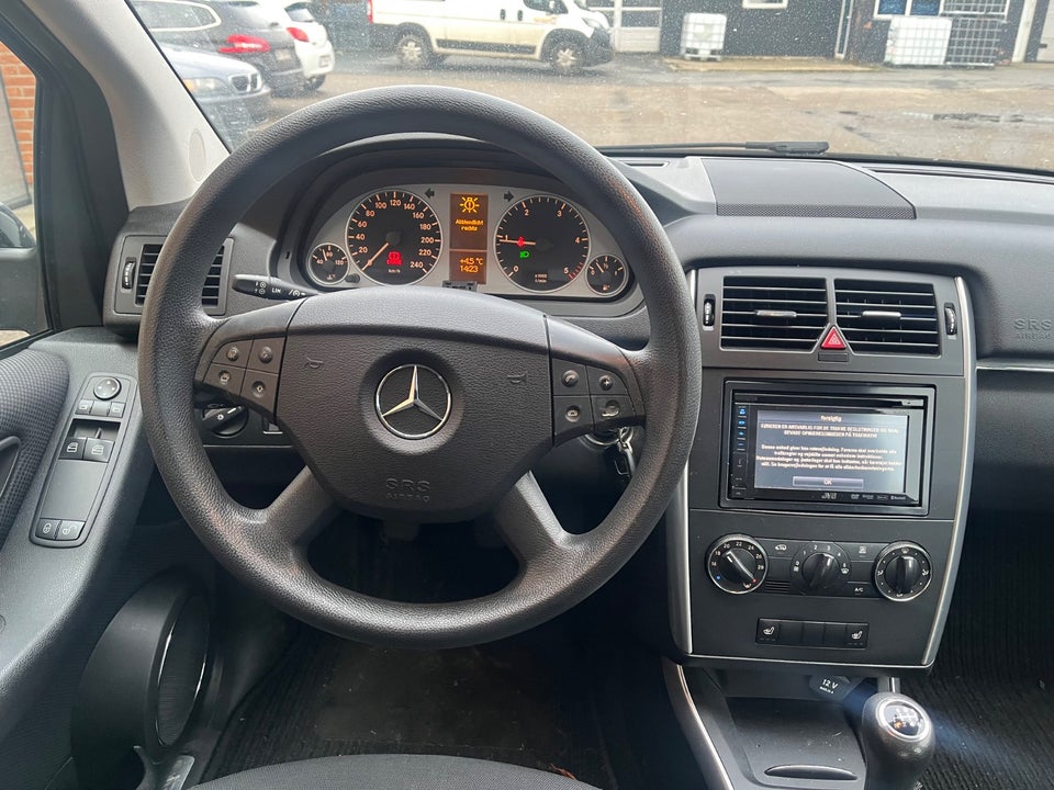 Mercedes B180 2,0 CDi 5d