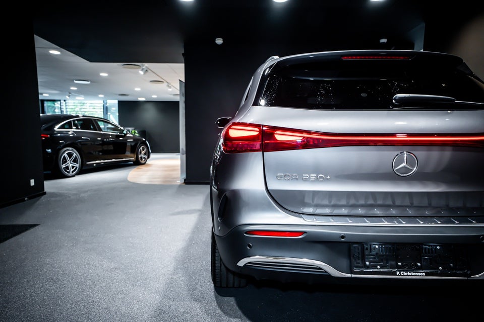 Mercedes EQA250+ AMG Premium 5d