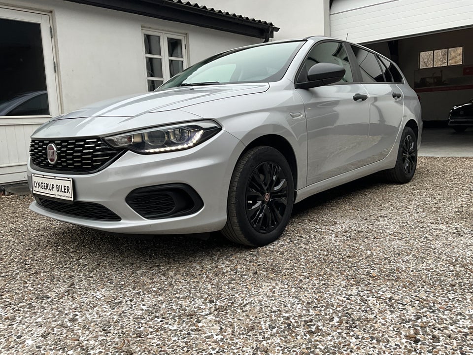 Fiat Tipo 1,4 16V Street SW 5d
