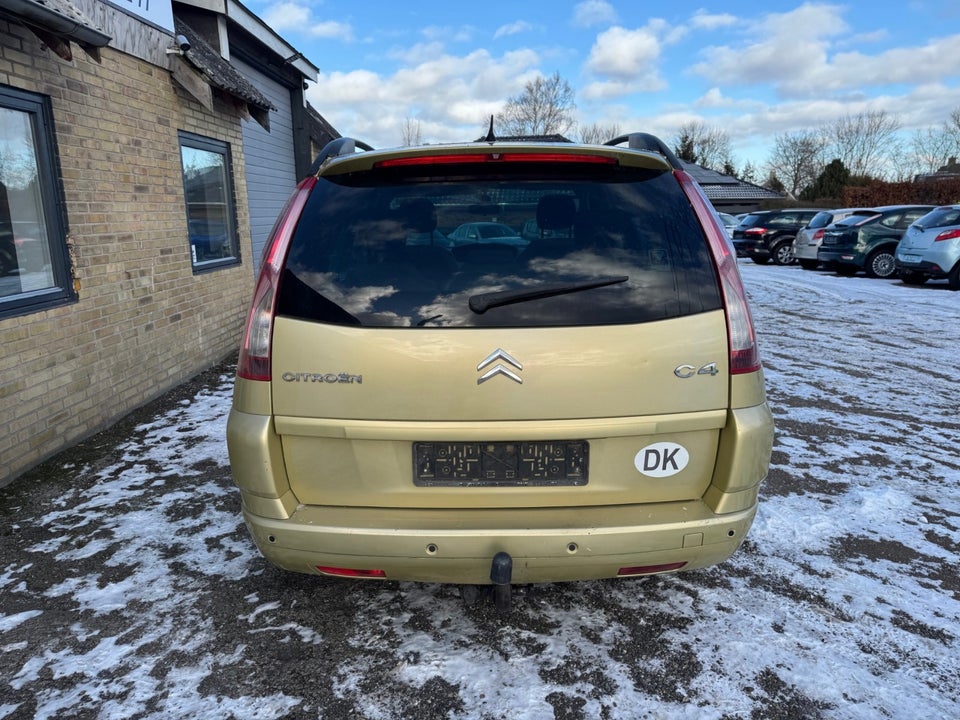 Citroën Grand C4 Picasso 2,0 HDi 138 Exclusive E6G 7prs 5d