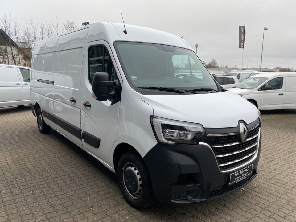 Renault Master IV T35 2,3 dCi 150 L3H2 Kassevogn