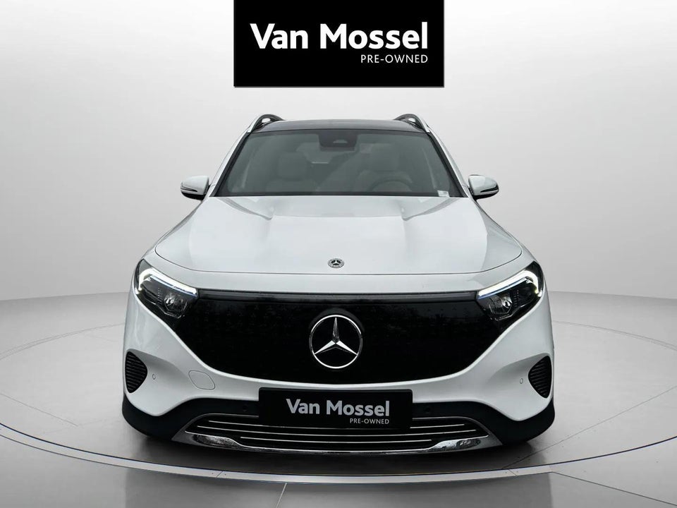 Mercedes EQB300 Progressive 4Matic 5d