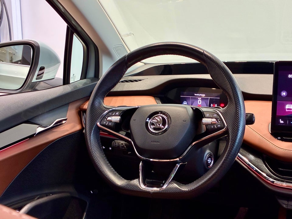 Skoda Enyaq 80 iV Plus ecoSuite 5d