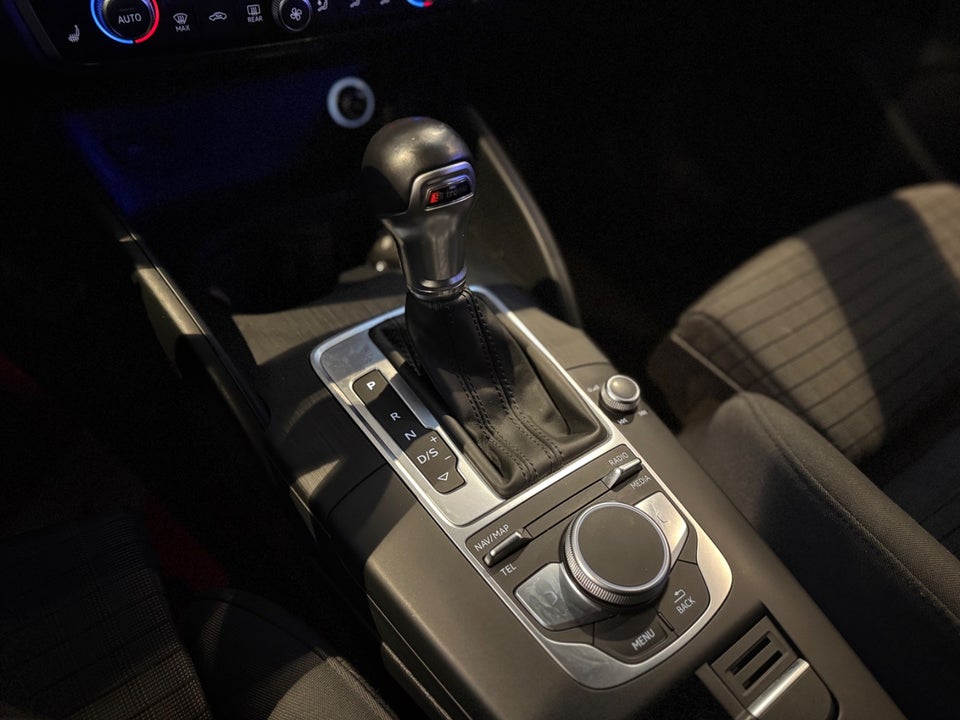 Audi A3 35 TFSi Sport Sportback S-tr. 5d