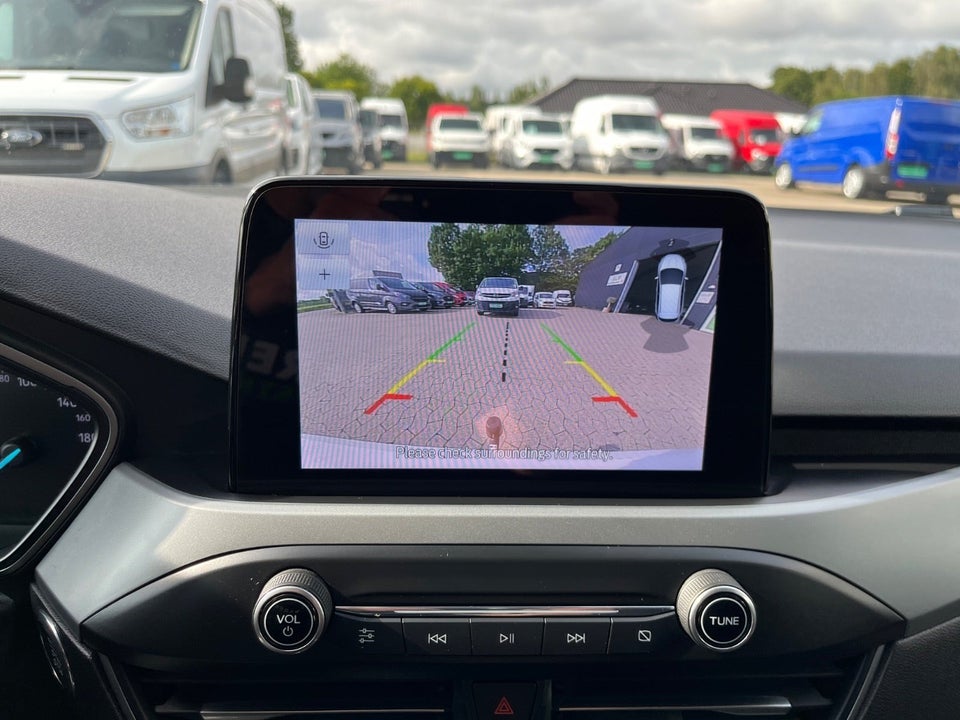 Ford Focus 1,5 EcoBlue Titanium stc. aut. Van 5d