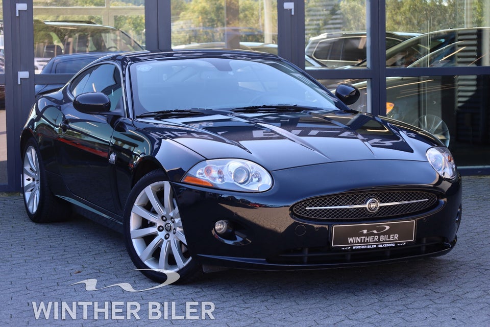 Jaguar XK 4,2 V8 Coupé aut. 2d