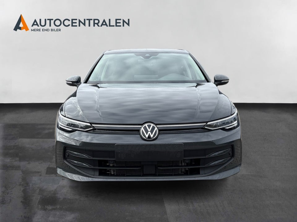 VW Golf VIII 1,5 TSi 150 Life 5d