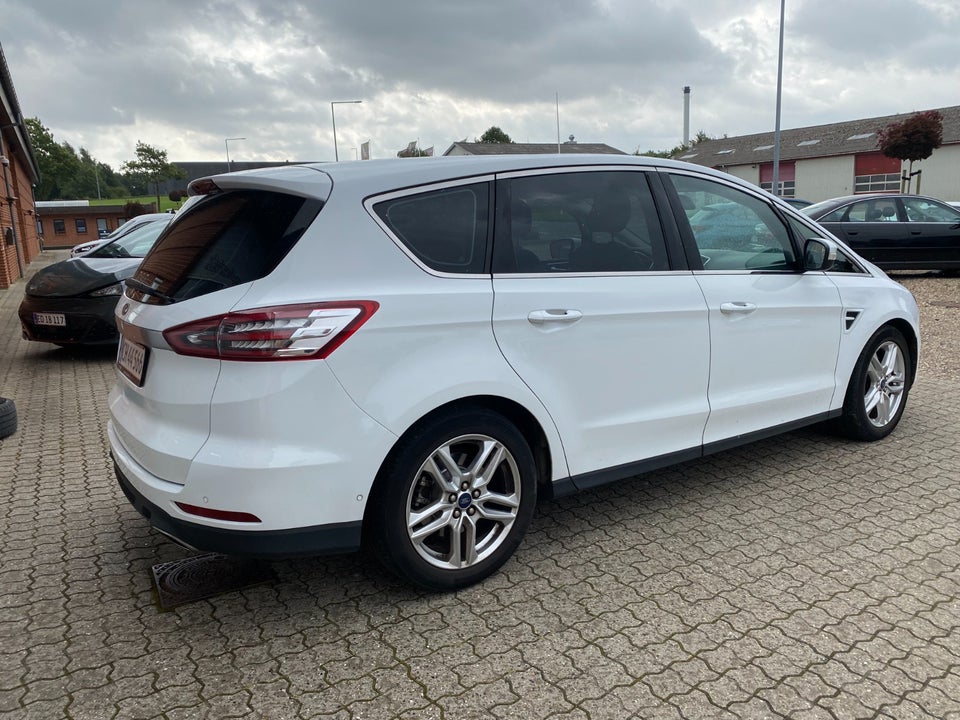 Ford S-MAX 2,0 TDCi 210 Titanium aut. 7prs 5d