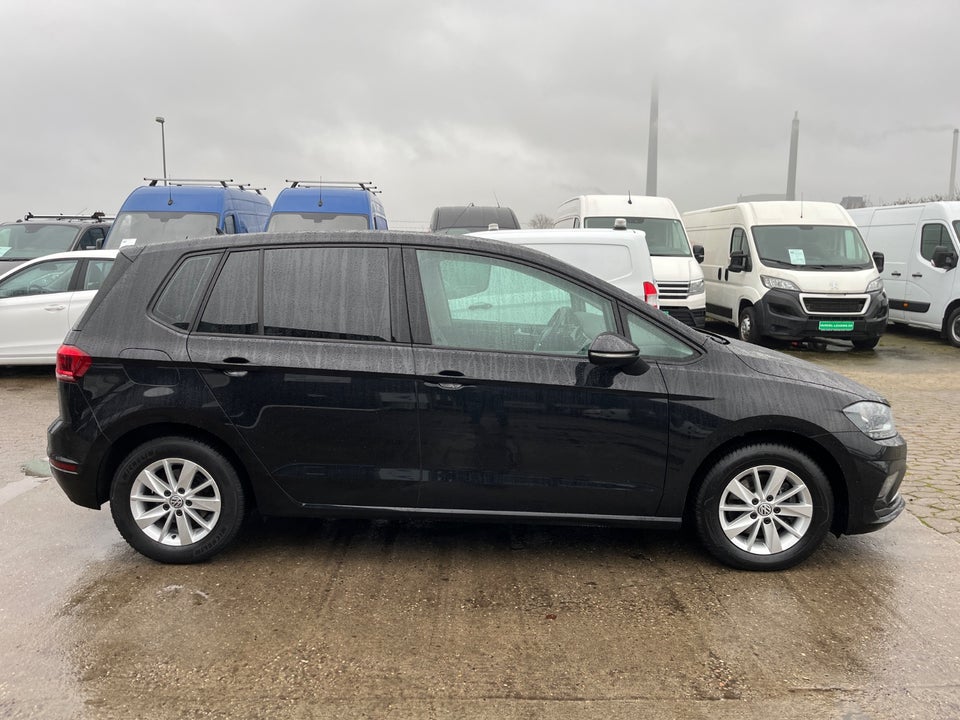 VW Golf Sportsvan 1,6 TDi 115 Comfortline DSG 5d