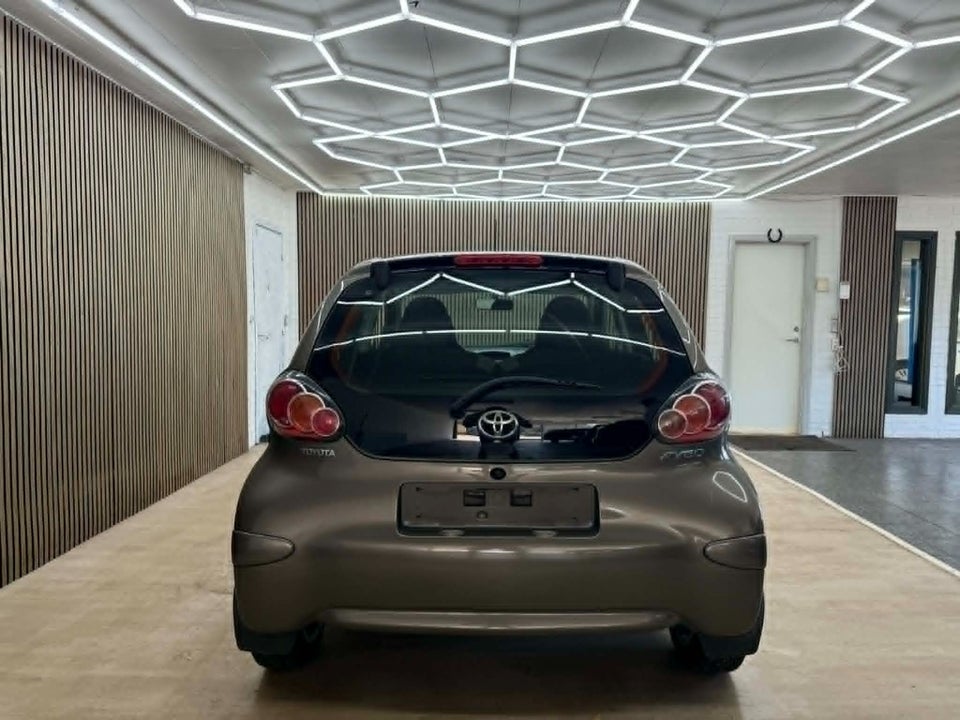 Toyota Aygo 1,0 VVT-i T2 5d
