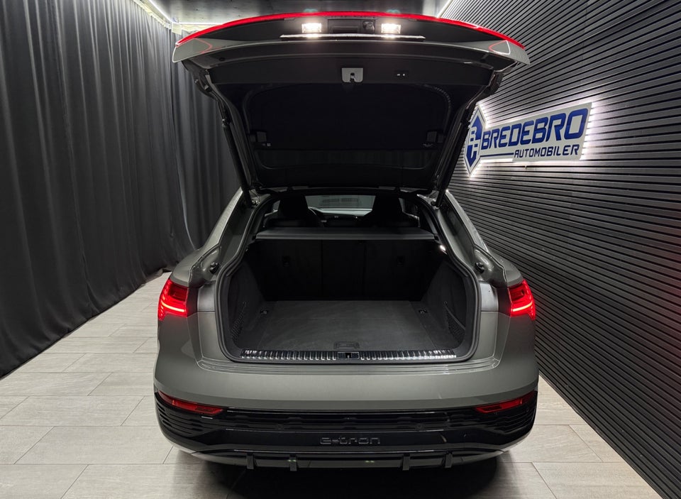Audi Q8 e-tron 55 S-line Sportback quattro 5d