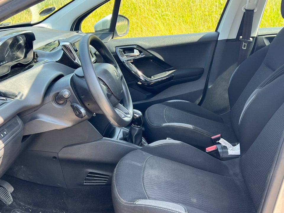 Peugeot 208 1,6 BlueHDi 100 Active 5d