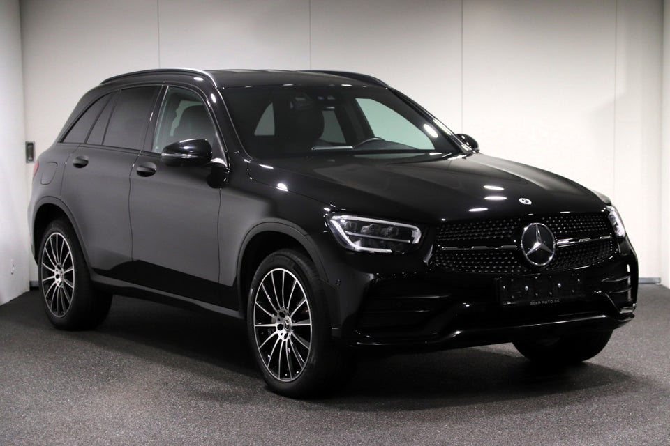 Mercedes GLC300 de 2,0 AMG Night Edition aut. 4Matic 5d