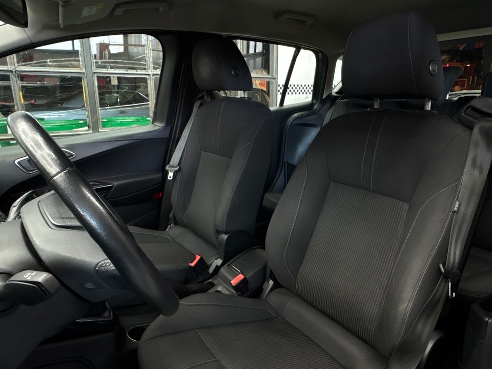 Ford B-MAX 1,0 SCTi 100 Titanium 5d