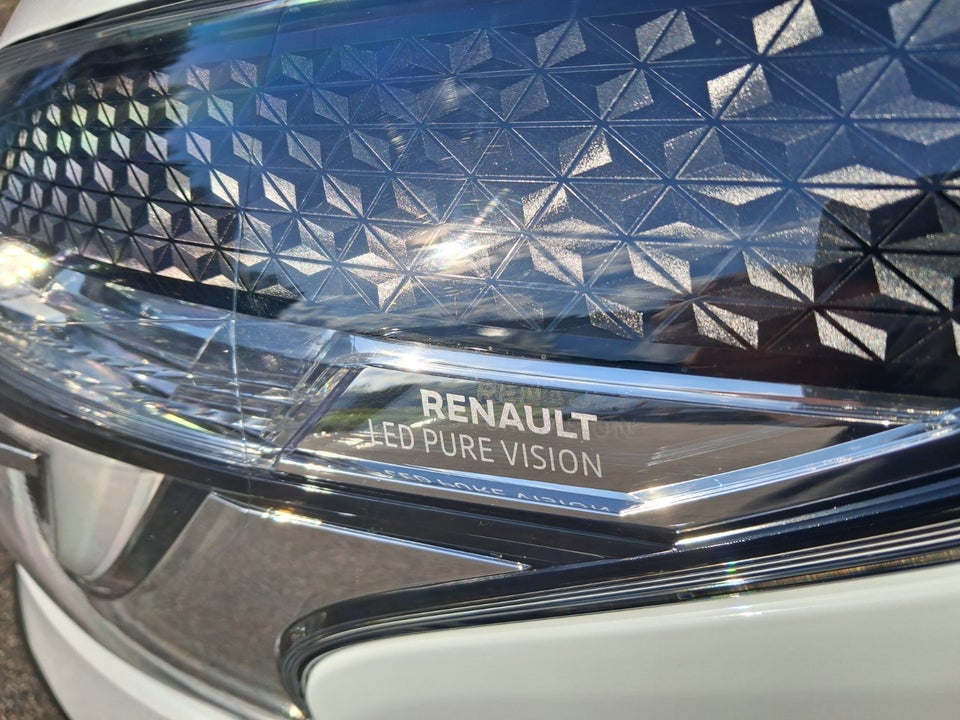 Renault Trafic T29 2,0 dCi 145 L2H2