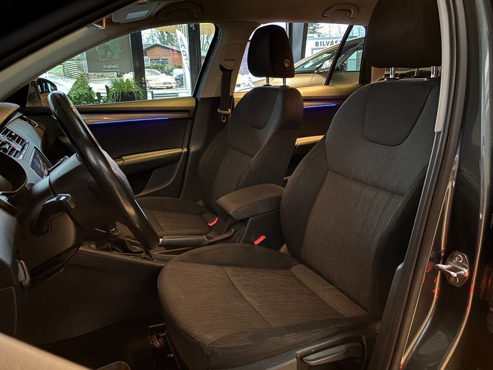 Skoda Octavia 1,8 TSi 180 Style Combi DSG 5d