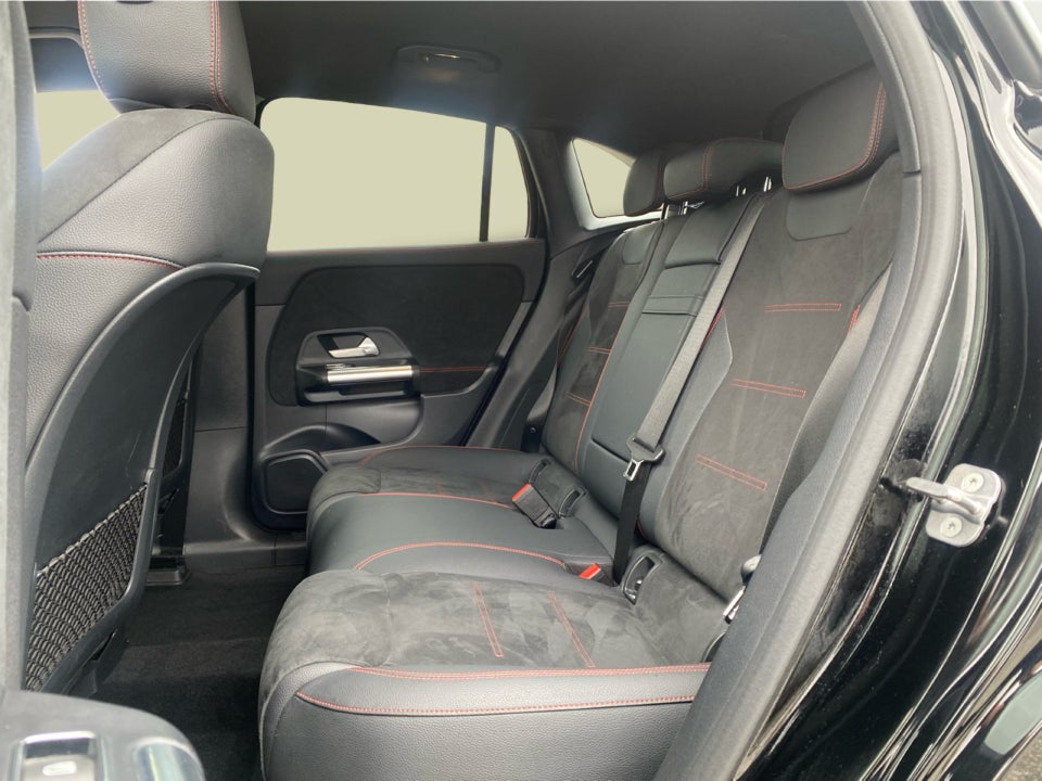 Mercedes EQA350 AMG Edition 4Matic 5d