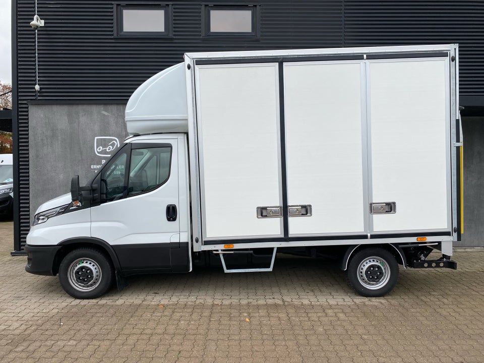 Iveco Daily 3,0 35S18 3750mm Lad AG8