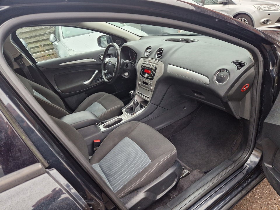 Ford Mondeo 2,0 TDCi 115 ECOnetic stc. 5d