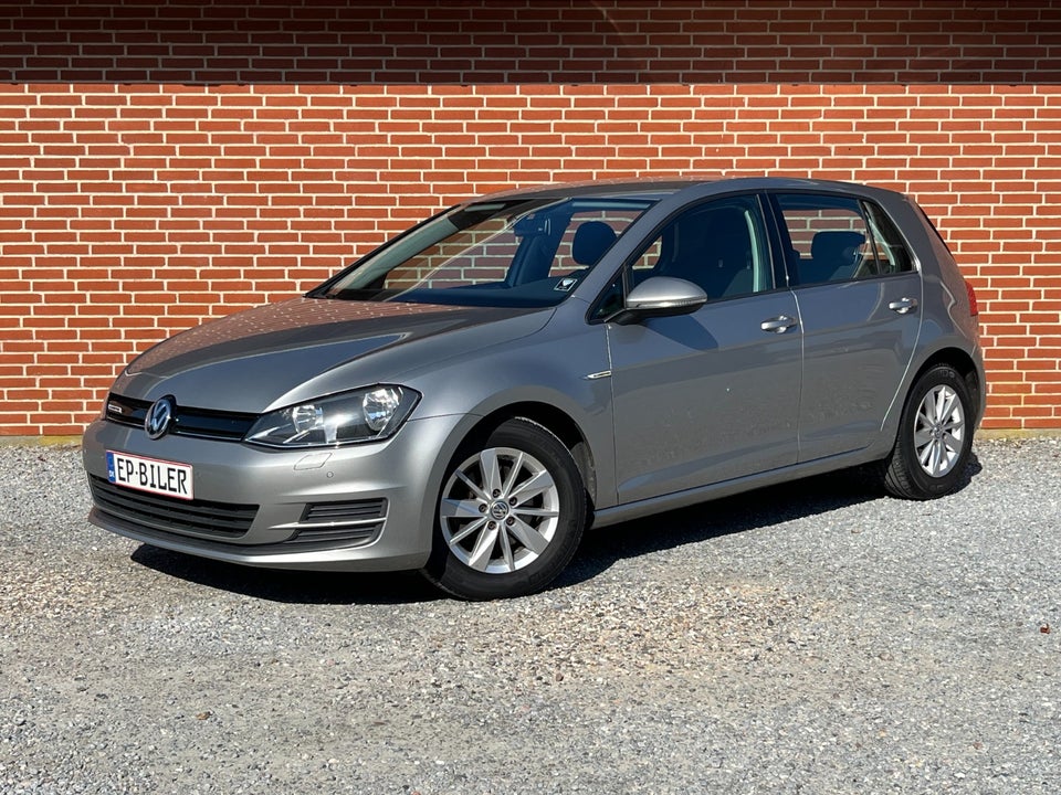 VW Golf VII 1,6 TDi 110 BlueMotion 5d