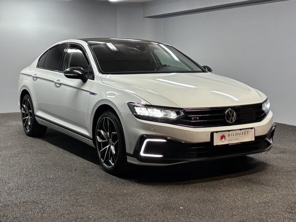 VW Passat 1,4 GTE DSG 4d