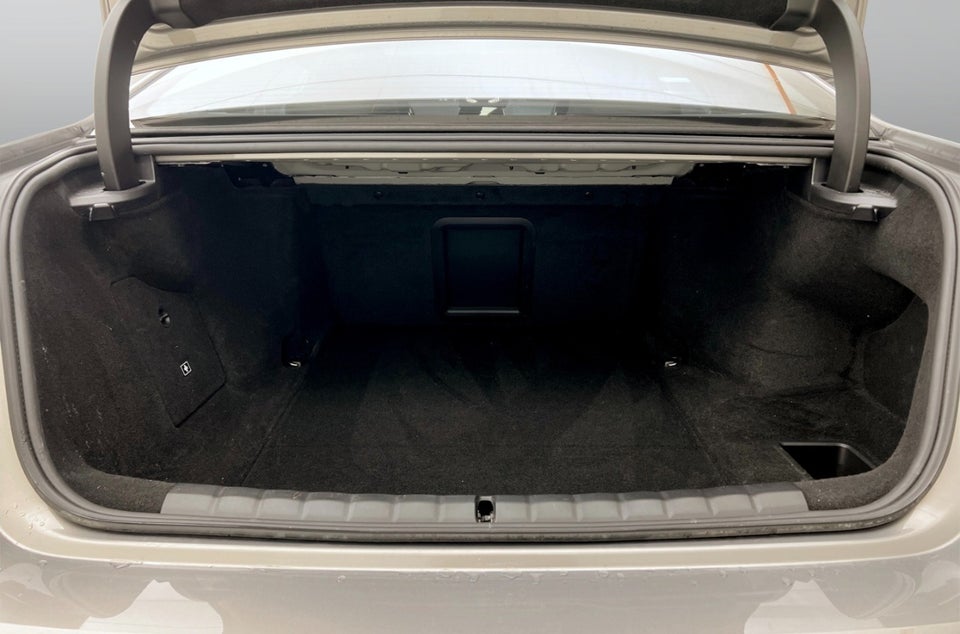 BMW i7 eDrive50 M-Sport 4d