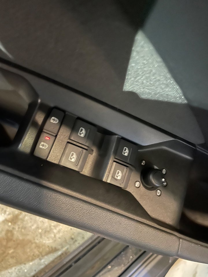 Audi Q4 e-tron 40  5d