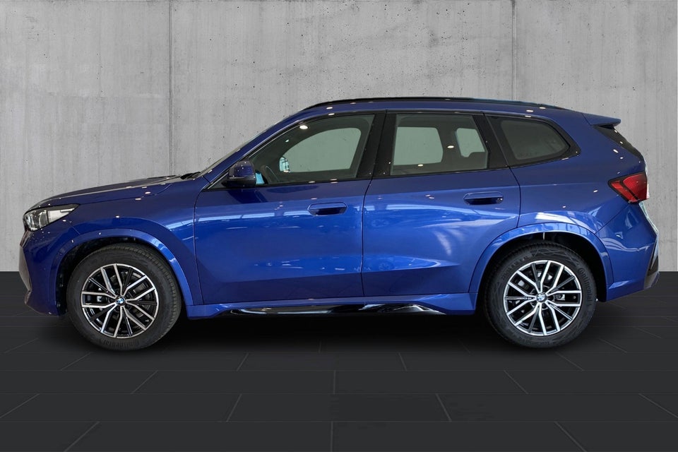BMW iX1 eDrive20 M-Sport 5d