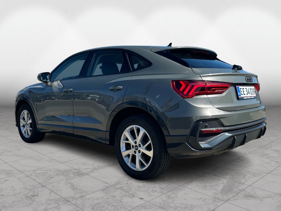 Audi Q3 45 TFSi e Attitude plus Sportback S-tr. 5d