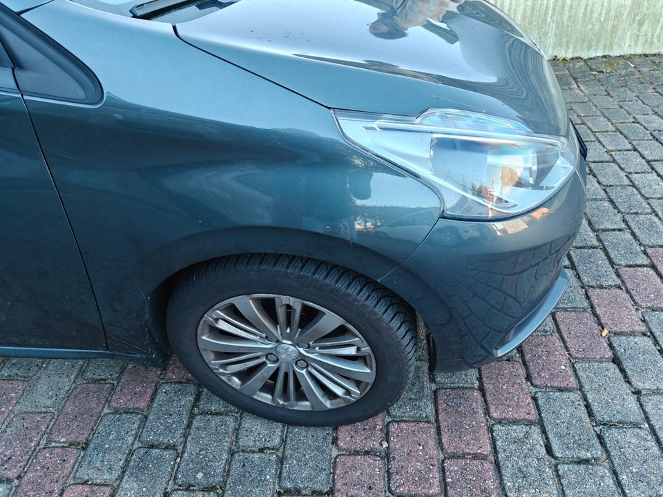 Peugeot 208 1,2 VTi 82 Active 5d