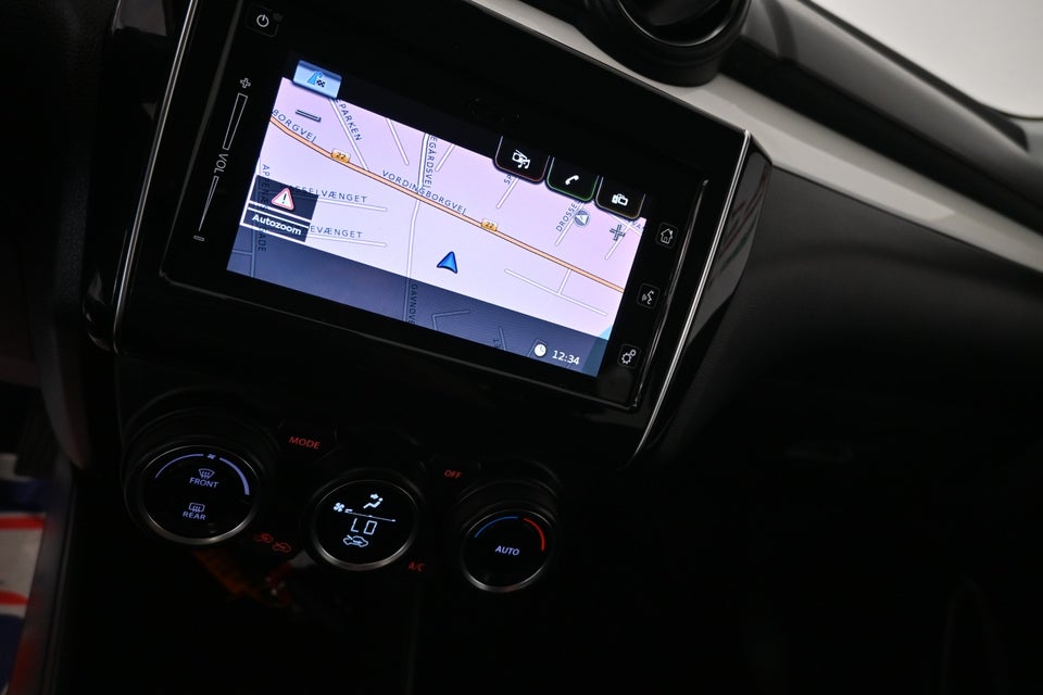 Suzuki Swift 1,2 Dualjet Exclusive CVT 5d