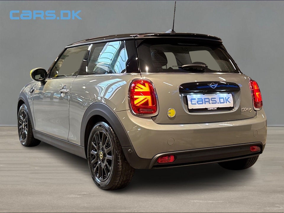 MINI Cooper SE Classic Trim 3d