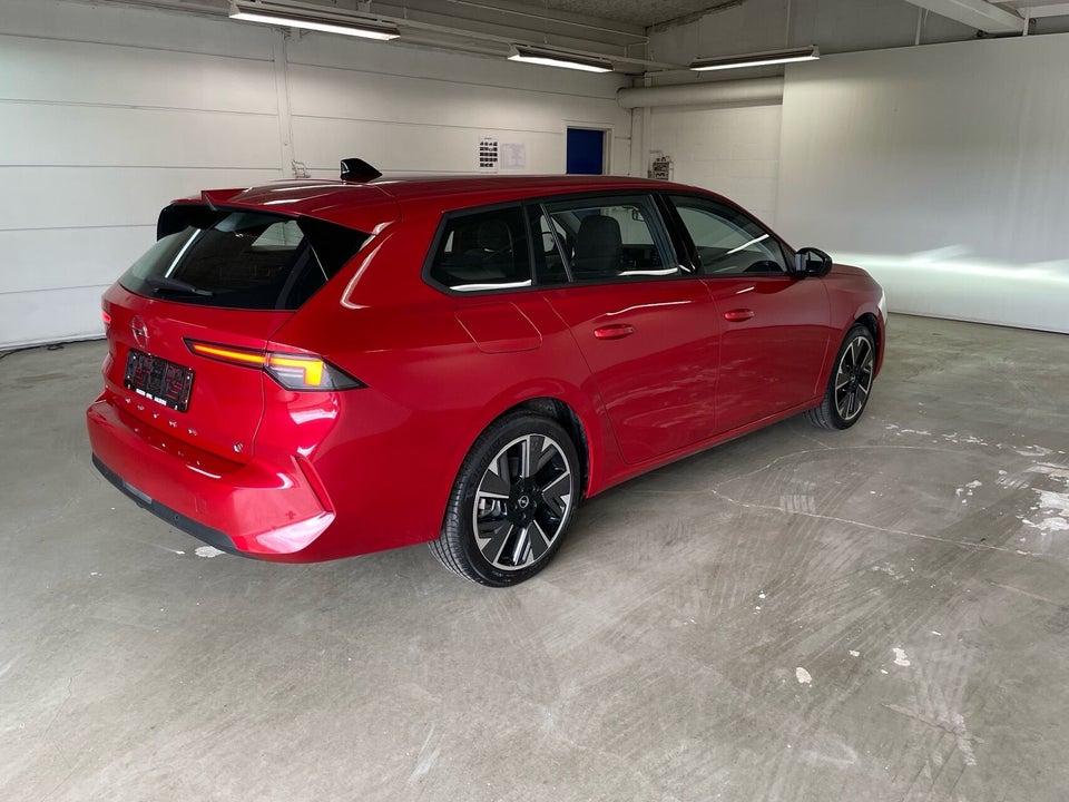 Opel Astra-e 54 Sports Tourer 5d