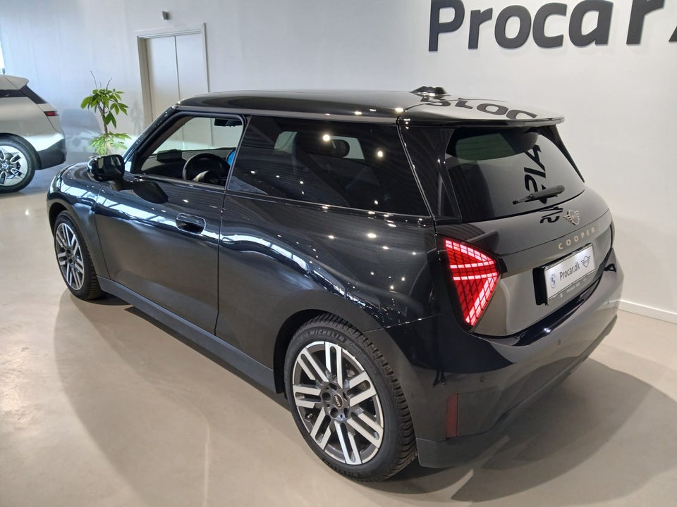 MINI Cooper SE Classic Trim M 3d