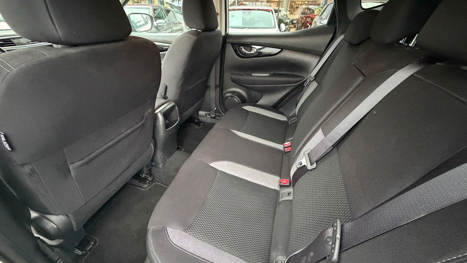 Nissan Qashqai 1,2 Dig-T 115 Acenta X-tr. 5d