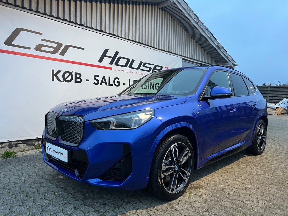 BMW iX1 xDrive30 M-Sport Premium 5d