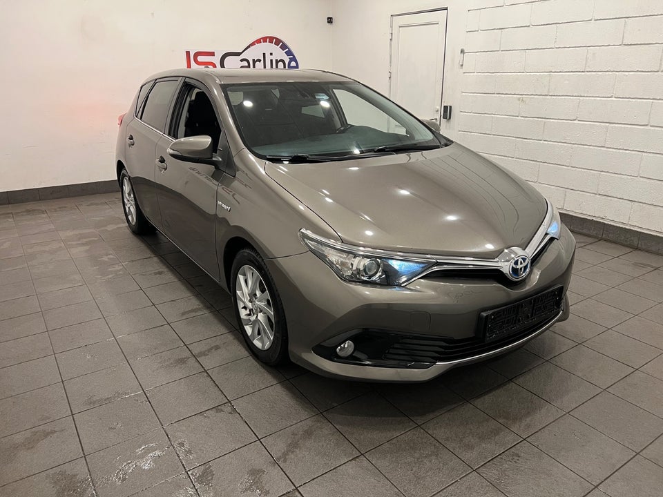 Toyota Auris 1,8 Hybrid H2 Style CVT 5d