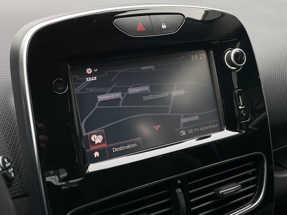 Renault Clio IV 0,9 TCe 90 Expression 5d