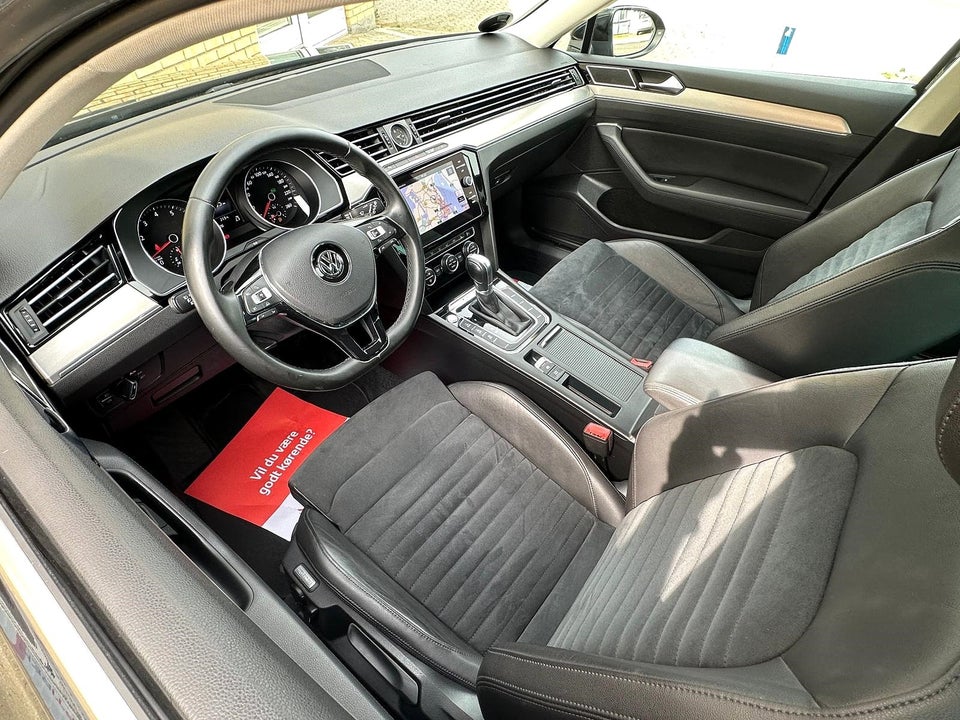 VW Passat 2,0 TSi 280 Highline Variant DSG 4Motion 5d