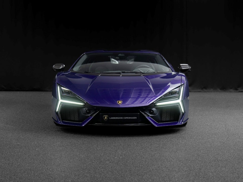 Lamborghini Revuelto 6,5  2d