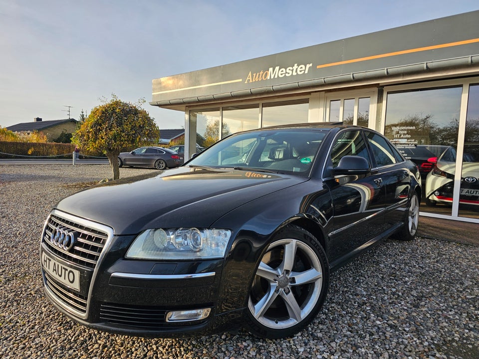 Audi A8 4,2 TDi 326 quattro Tiptr. 4d