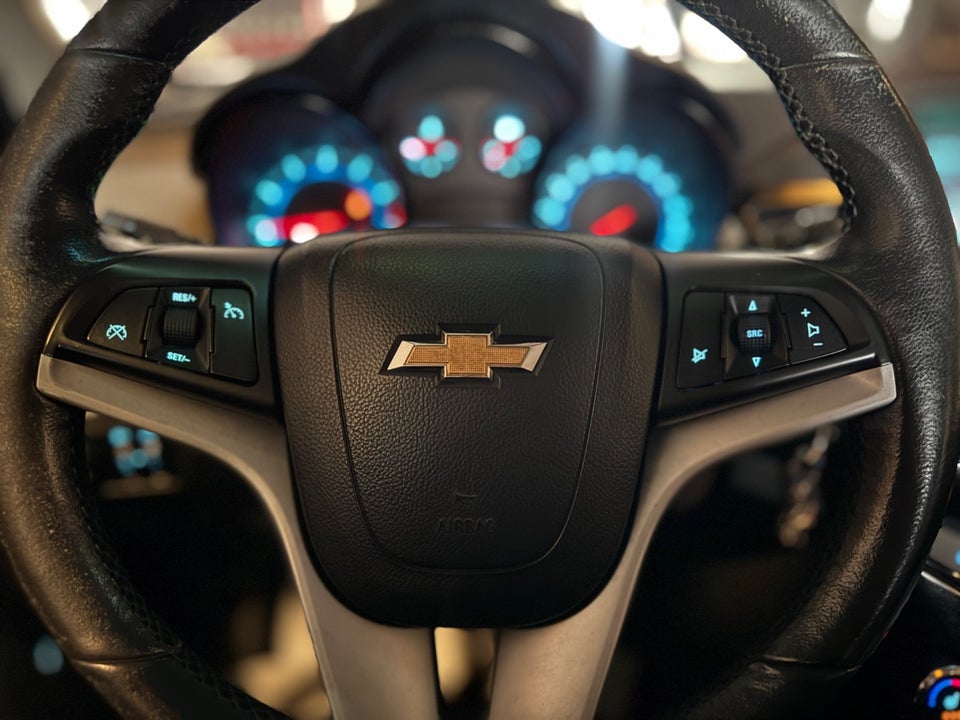 Chevrolet Cruze 1,8 LS 4d
