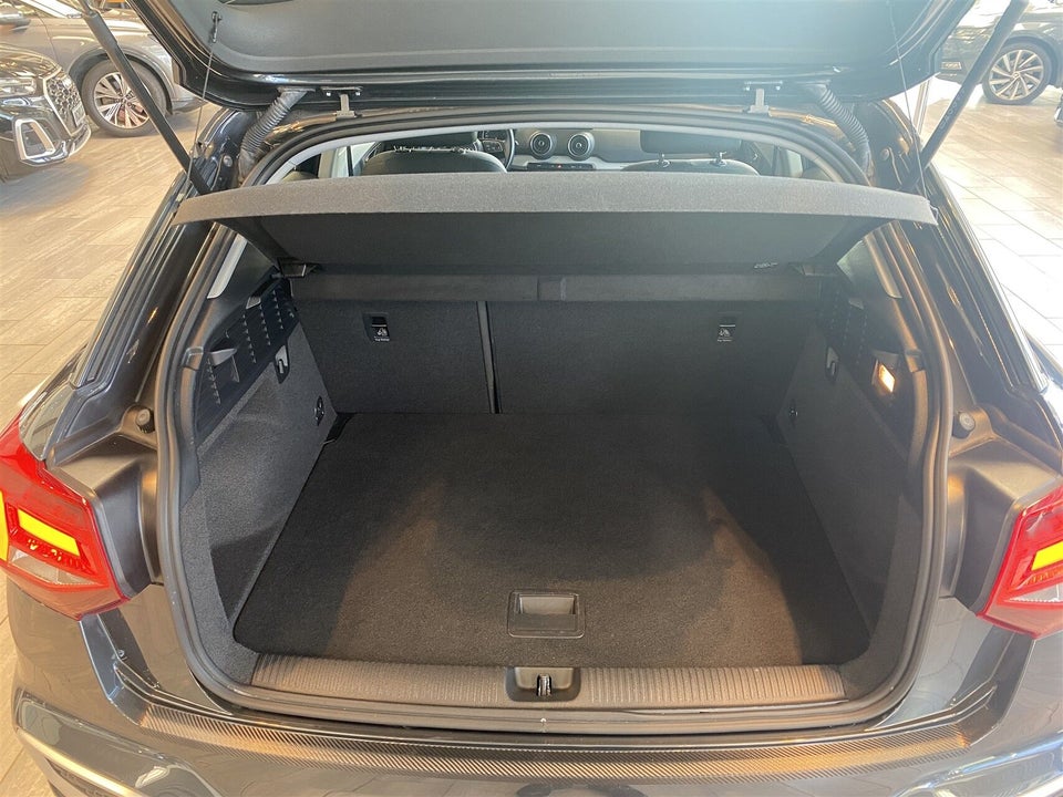 Audi Q2 30 TFSi Prestige 5d